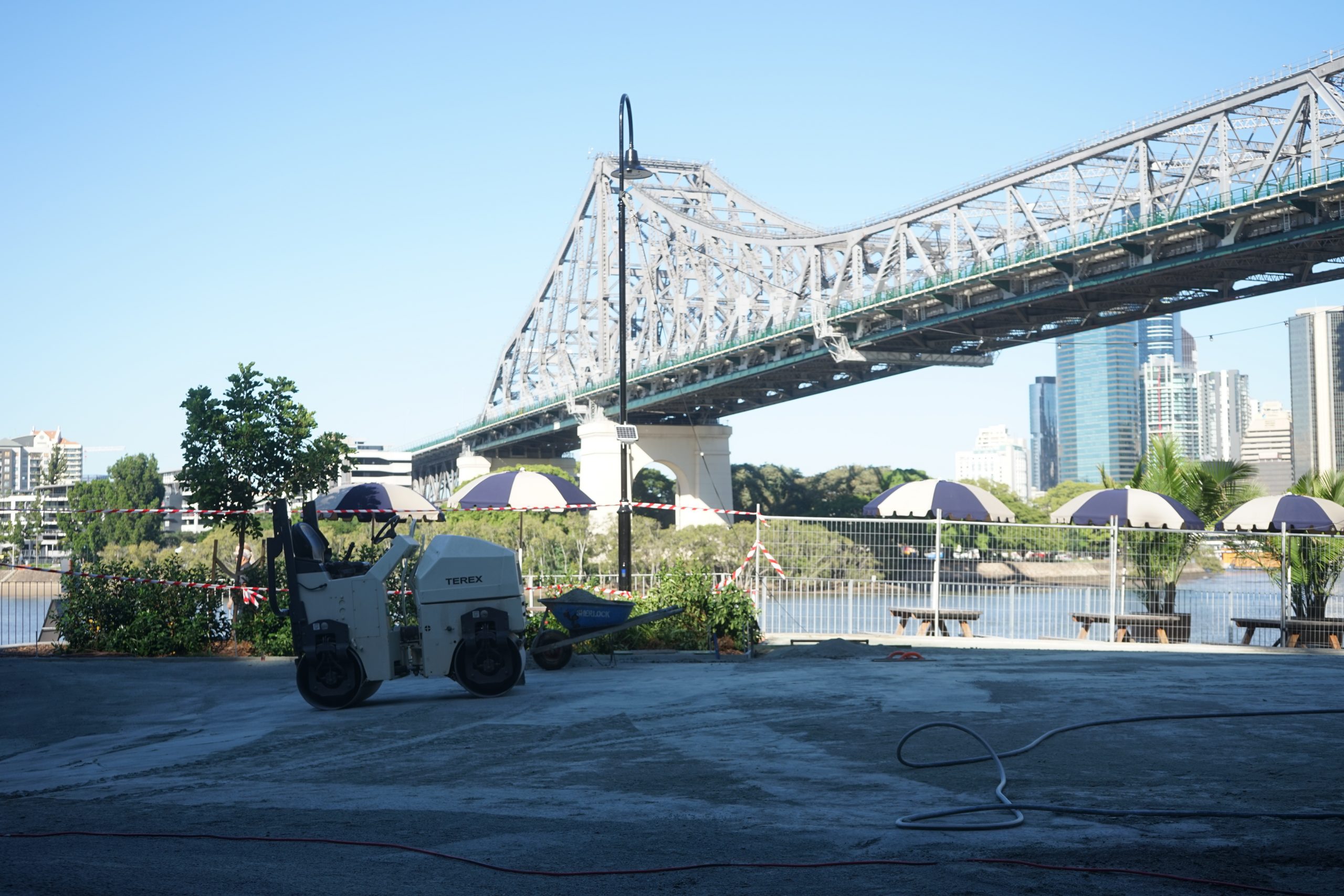 Howard Smith Wharves